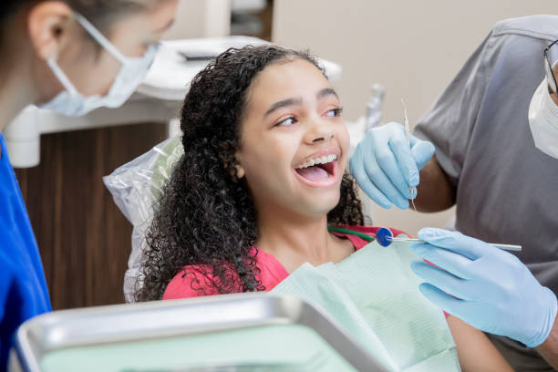 Best Emergency Dentist for Lost Fillings or Crowns in Seven Hills, OH